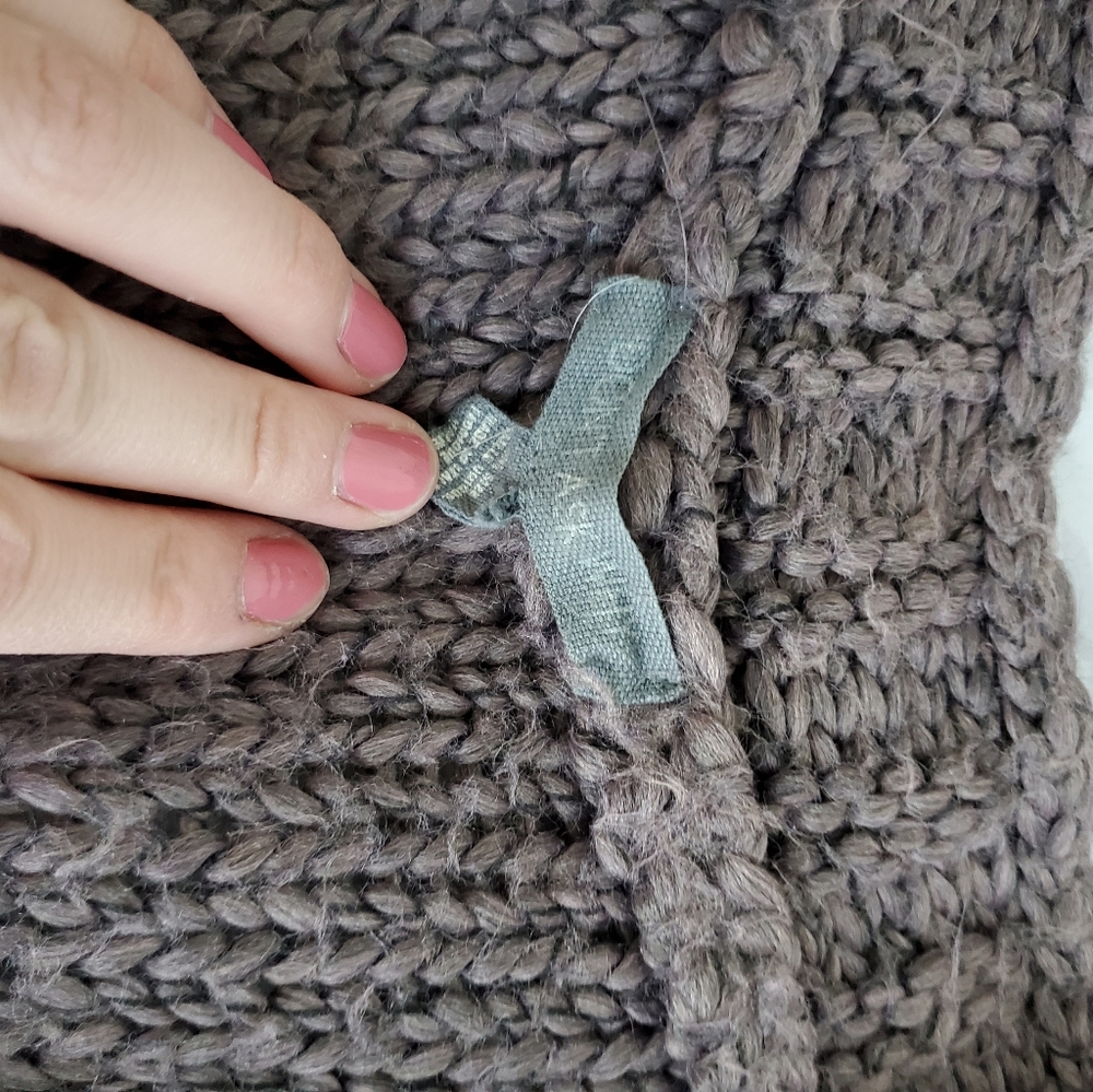 Cardigan - Picture 2 of 2